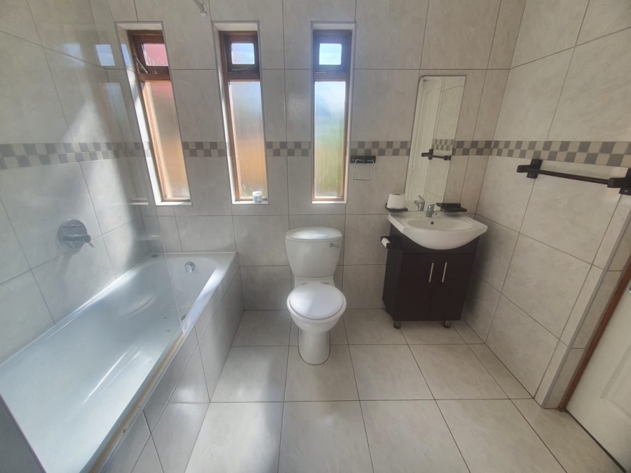2 Bedroom Property for Sale in Gonubie Eastern Cape